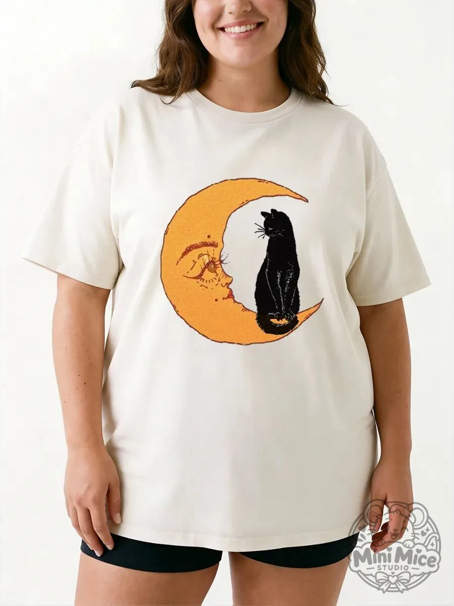 Vintage Moon And Black Cat Oversized Graphic T-Shirt